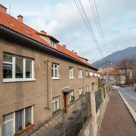 Apartament Zechenterova